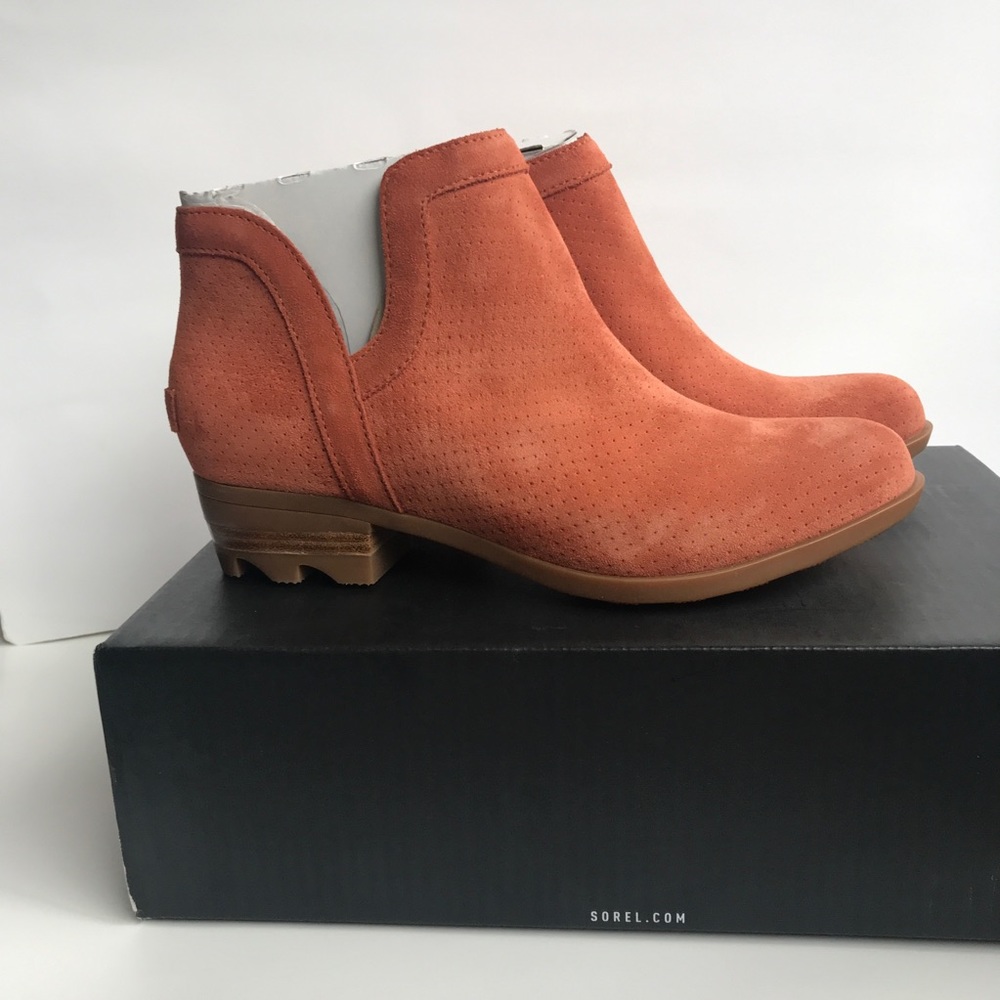 Sorel Lolla Cut Out Bootie Tek Brown size 8.5 - Picture 2 of 14